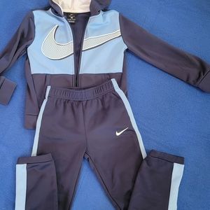 NIKE Boys size 7 track suit